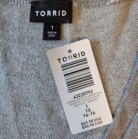 Torrid Long Sleeve Hearts Shrug Gray with Red Rhinestone Hearts 1X - Picture 8 of 12